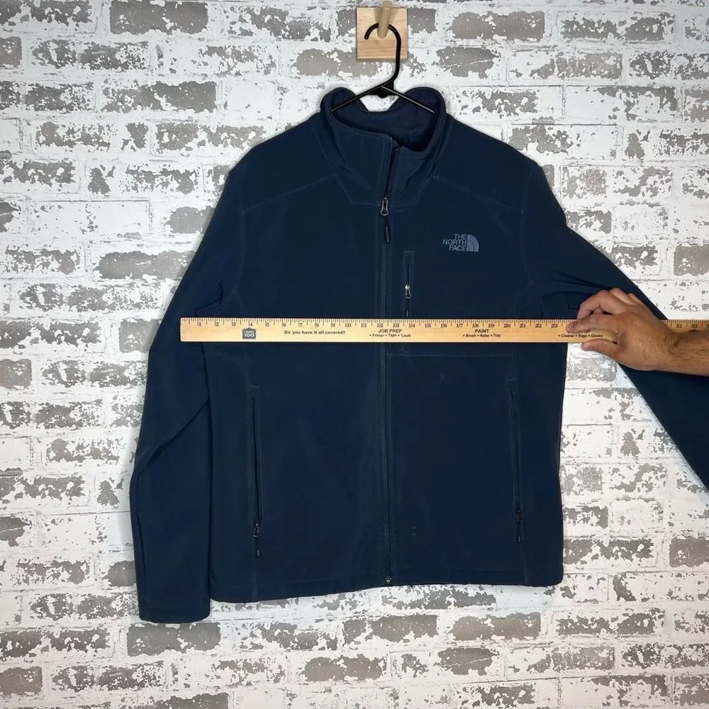 The north face windbreaker full zip jacket